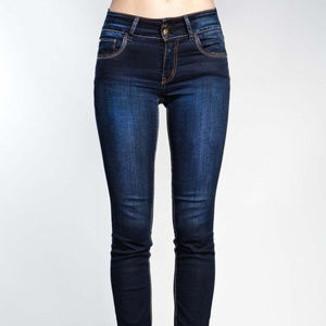 Push up jeans